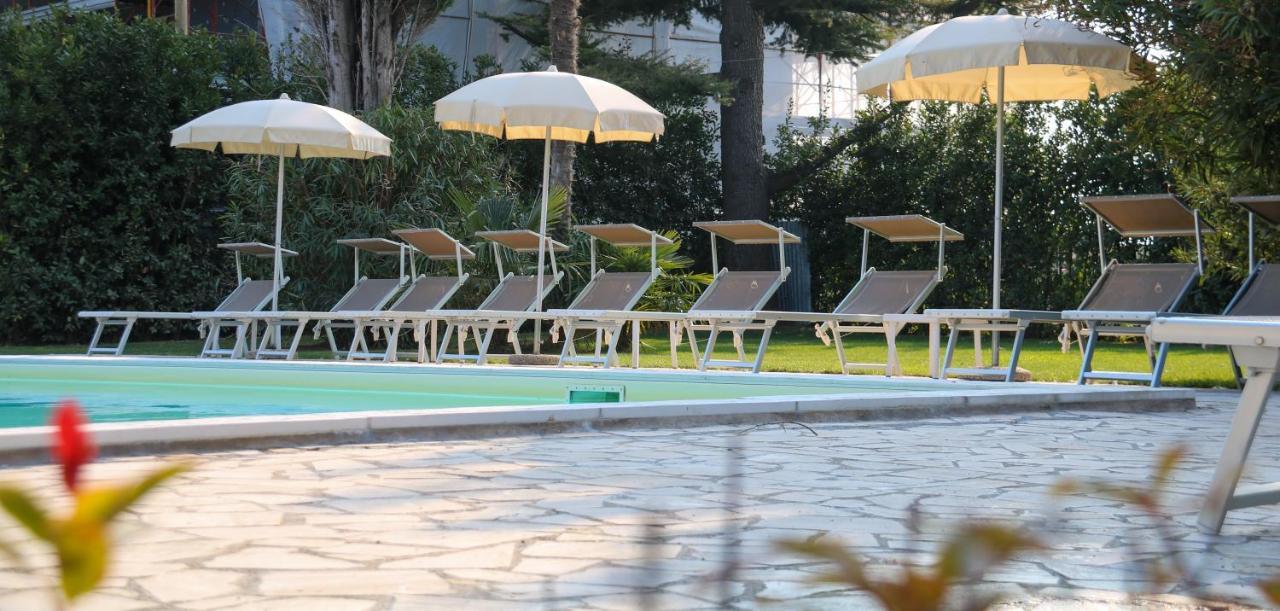 Hotel Sirena 拉齐塞 外观 照片