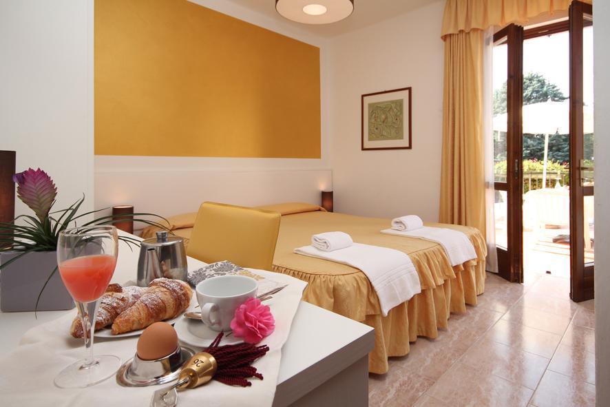 Hotel Sirena 拉齐塞 外观 照片